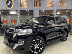Toyota Land Cruiser (Imported) 2021 5.7L Middle East version - ფოტო 1