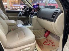 Toyota Land Cruiser (Imported) 2021 5.7L Middle East version - ფოტო 8