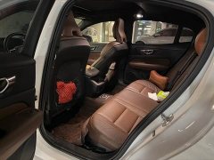 Volvo S60 B4 Intelligent Remote Luxury Edition - ფოტო 6