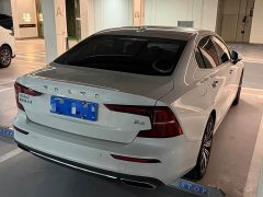 Volvo S60 B4 Intelligent Remote Luxury Edition - ფოტო 9
