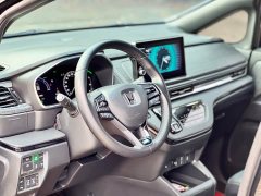Honda Odyssey 2.0L e:HEV Luxury - ფოტო 14