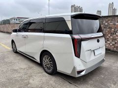 GAC Trumpchi M8 Master Series Dual-Engine Flagship Edition - ფოტო 5