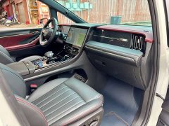 GAC Trumpchi M8 Master Series Dual-Engine Flagship Edition - ფოტო 9