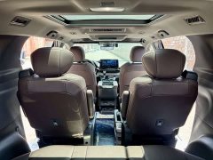 Toyota Grevias 2.5L Hybrid Flagship VIP Edition - ფოტო 15