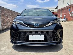 Toyota Grevias 2.5L Hybrid Flagship VIP Edition - ფოტო 2