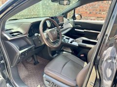 Toyota Grevias 2.5L Hybrid Flagship VIP Edition - ფოტო 8