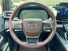Toyota Grevias 2.5L Hybrid Flagship VIP Edition - ფოტო 9