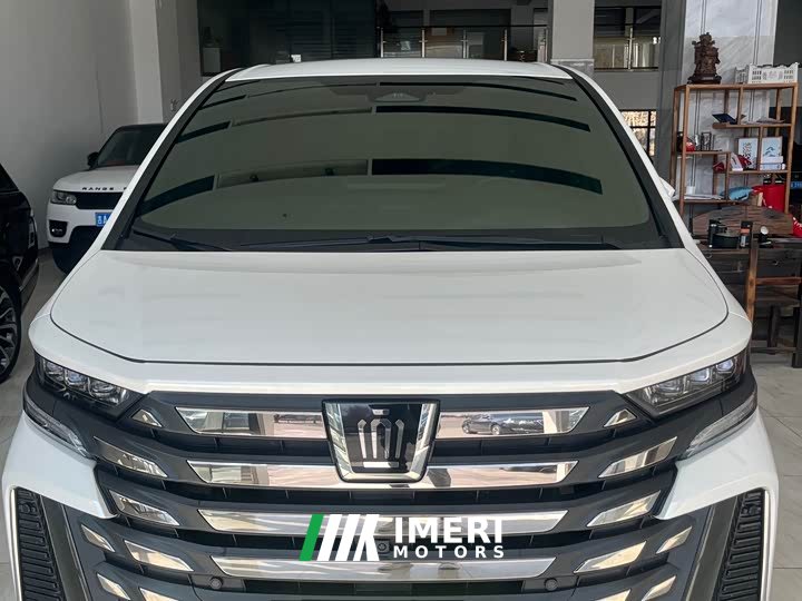 Toyota Vellfire Crown Hybrid 2.5L Executive Premier Edition - ავტომობილი ჩინეთიდან