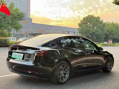 Tesla Model 3 2022 Rear-Wheel Drive - ფოტო 5