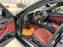 BMW 5 Series 530Li Premier M Sport Package - ფოტო 5