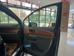 Toyota Gravia 2.5L Hybrid Comfort Edition - ფოტო 6
