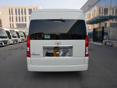 Toyota HIACE 3.5L Automatic - ფოტო 10