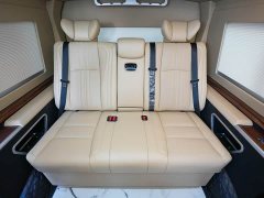 Toyota HIACE 3.5L Automatic - ფოტო 15