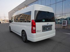 Toyota HIACE 3.5L Automatic - ფოტო 3