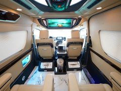 Toyota HIACE 3.5L Automatic - ფოტო 5