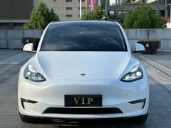 Tesla Model Y Performance All-Wheel Drive - ფოტო 2