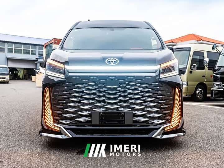 Toyota HIACE 3.5L Automatic - ავტომობილი ჩინეთიდან