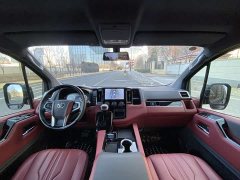 Toyota HIACE 3.5L Automatic - ფოტო 10