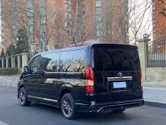 Toyota HIACE 3.5L Automatic - ფოტო 7