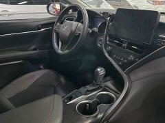 Toyota Camry 2021 2.0G Luxury - ფოტო 13