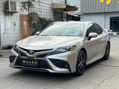 Toyota Camry 2.5S Sharp Edition - ფოტო 1