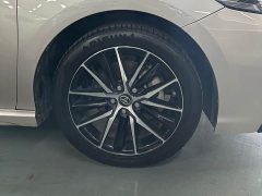 Toyota Camry 2.5S Sharp Edition - ფოტო 11
