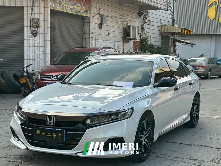 Honda Accord 260TURBO Phantom Night Premium Edition