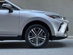 Toyota Veza 2.0L CVT FWD Luxury - ფოტო 15