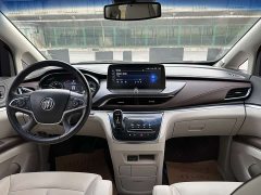 Buick GL8 Land Business Class 652T Luxury - ფოტო 9