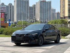 Toyota Avalon 2.0L XLE Premium Edition - ფოტო 1