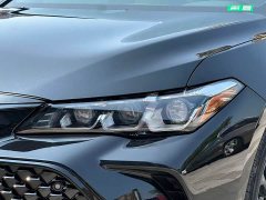 Toyota Avalon 2.0L XLE Premium Edition - ფოტო 6