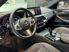 BMW 5 Series 530Li Premier M Sport Package - ფოტო 8
