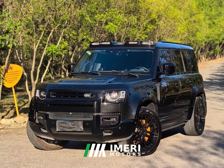 Land Rover Defender 110 P400 Dark Edition