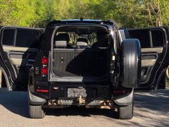 Land Rover Defender 110 P400 Dark Edition - ფოტო 7