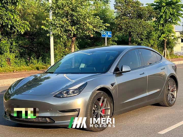 Tesla Model 3 Performance All-Wheel Drive