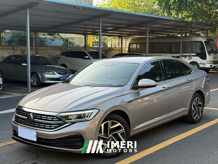 Volkswagen Sagitar 300TSI DSG Excellence Edition - ავტომობილი ჩინეთიდან