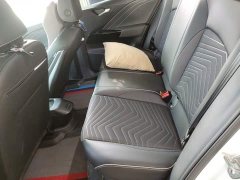 Volkswagen ID.3 Outstanding Edition - ფოტო 13