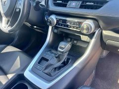 Toyota Wildland Hybrid 2.5L E-CVT FWD Luxury - ფოტო 13