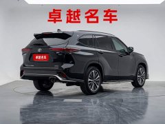 Toyota Crown Venza 2024 2.5L HEV AWD Premium - ფოტო 3