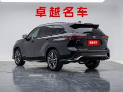 Toyota Crown Venza 2024 2.5L HEV AWD Premium - ფოტო 8