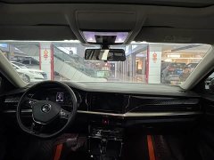 Volkswagen Passat 330TSI Elite - ფოტო 9