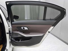 BMW 3 Series 325Li M Sport Package - ფოტო 14
