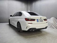 BMW 3 Series 325Li M Sport Package - ფოტო 20