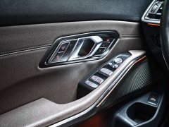 BMW 3 Series 325Li M Sport Package - ფოტო 9