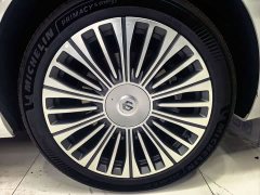 Leapmotor D19 Extended Range 500 Deluxe Edition Six-Seater - ფოტო 18