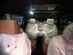 Leapmotor D19 Extended Range 500 Deluxe Edition Six-Seater - ფოტო 19