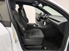 Tesla Model Y Rear-Wheel Drive - ფოტო 16