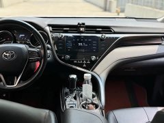 Toyota Camry 2019 Facelift 2.5G Luxury - ფოტო 14