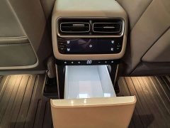 Li Auto i6 Four-Wheel Drive Standard Edition - ფოტო 12
