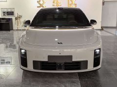 Li Auto i6 Four-Wheel Drive Standard Edition - ფოტო 2